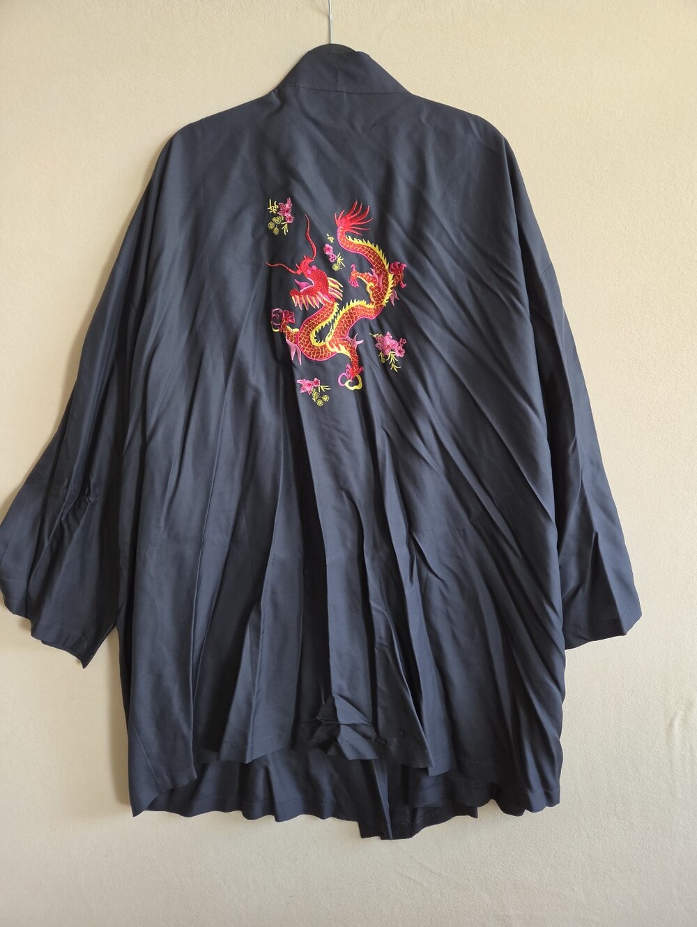 Vintage Silk Dragon Embroidered Black Open Kimono Size 3X